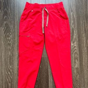 Red figs Zamora jogger scrubs